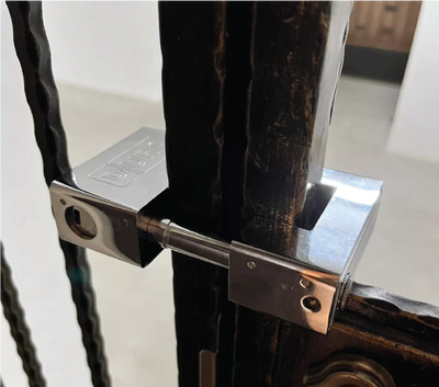 Art.833 Armoured Padlock